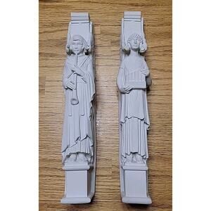 Set Facsimiles Ltd Gothic Angel Horn & Organ 13 1/4" Plaster Hanging Column
